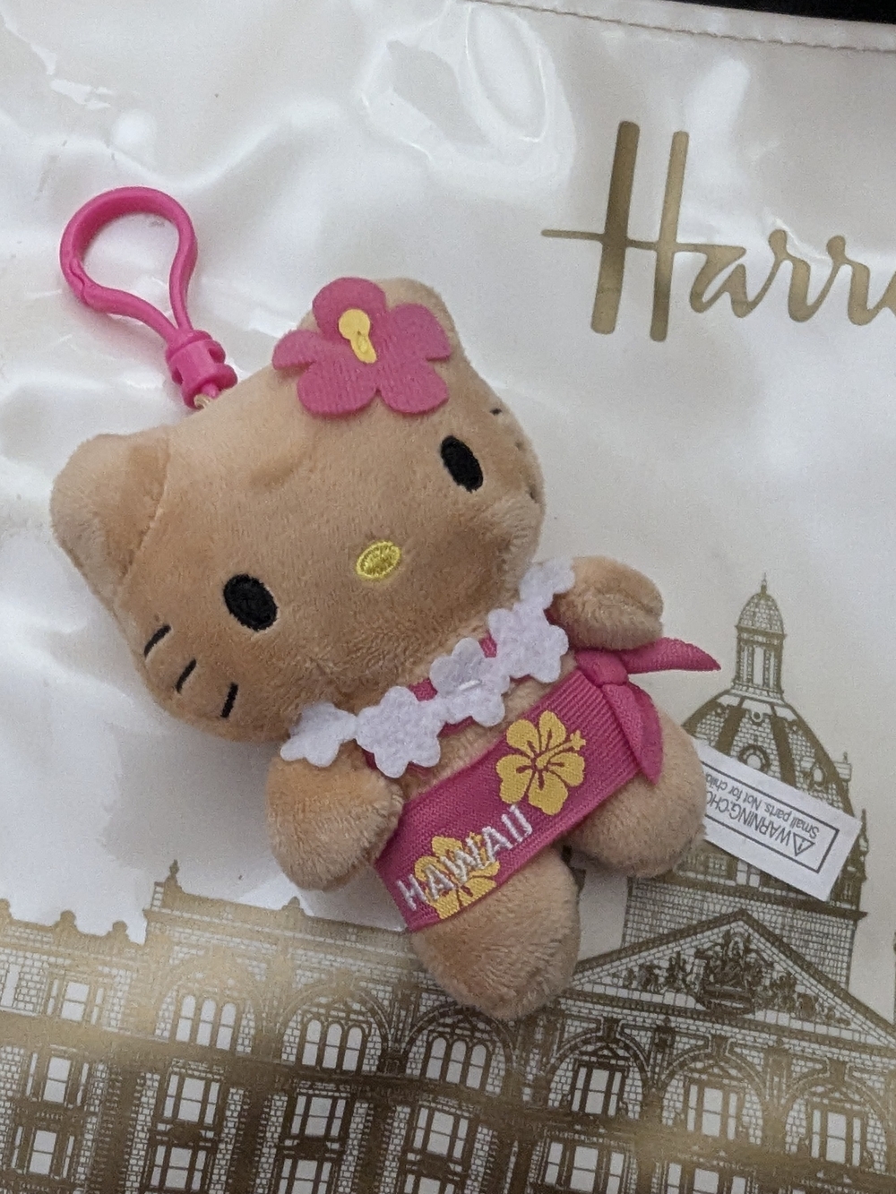 Hello Kitty Hawaiian Plush Keychain - Pink & Tan